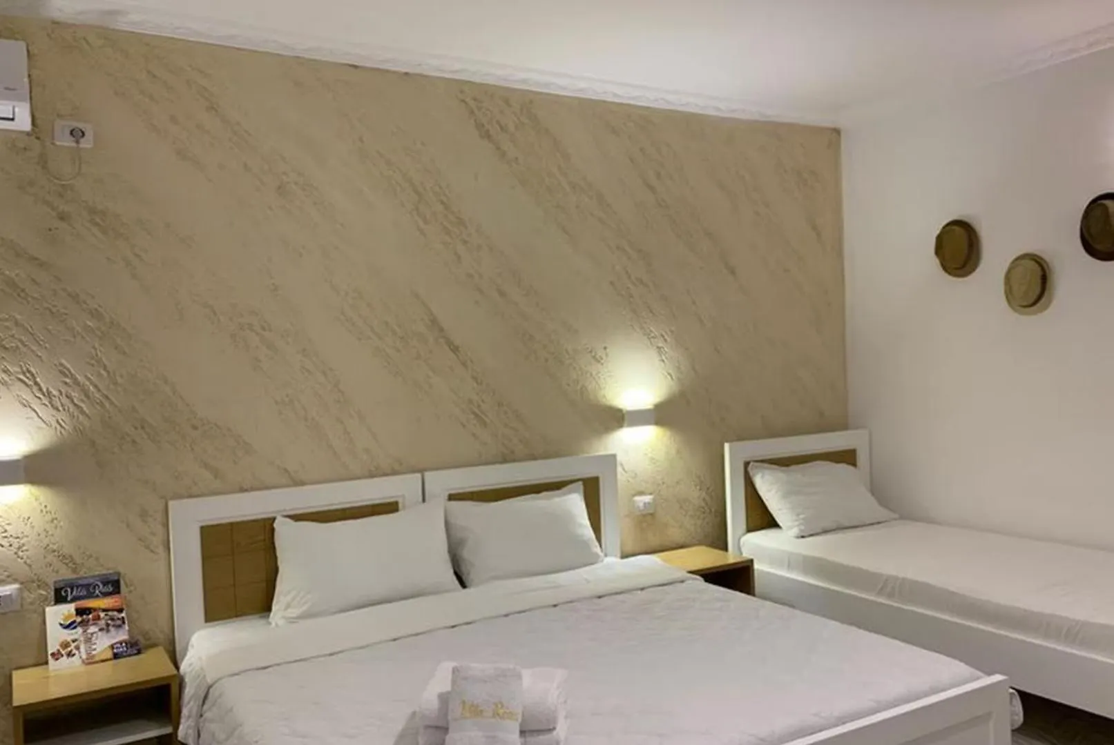 Sea Side Studio2 Vlorë 아파트
